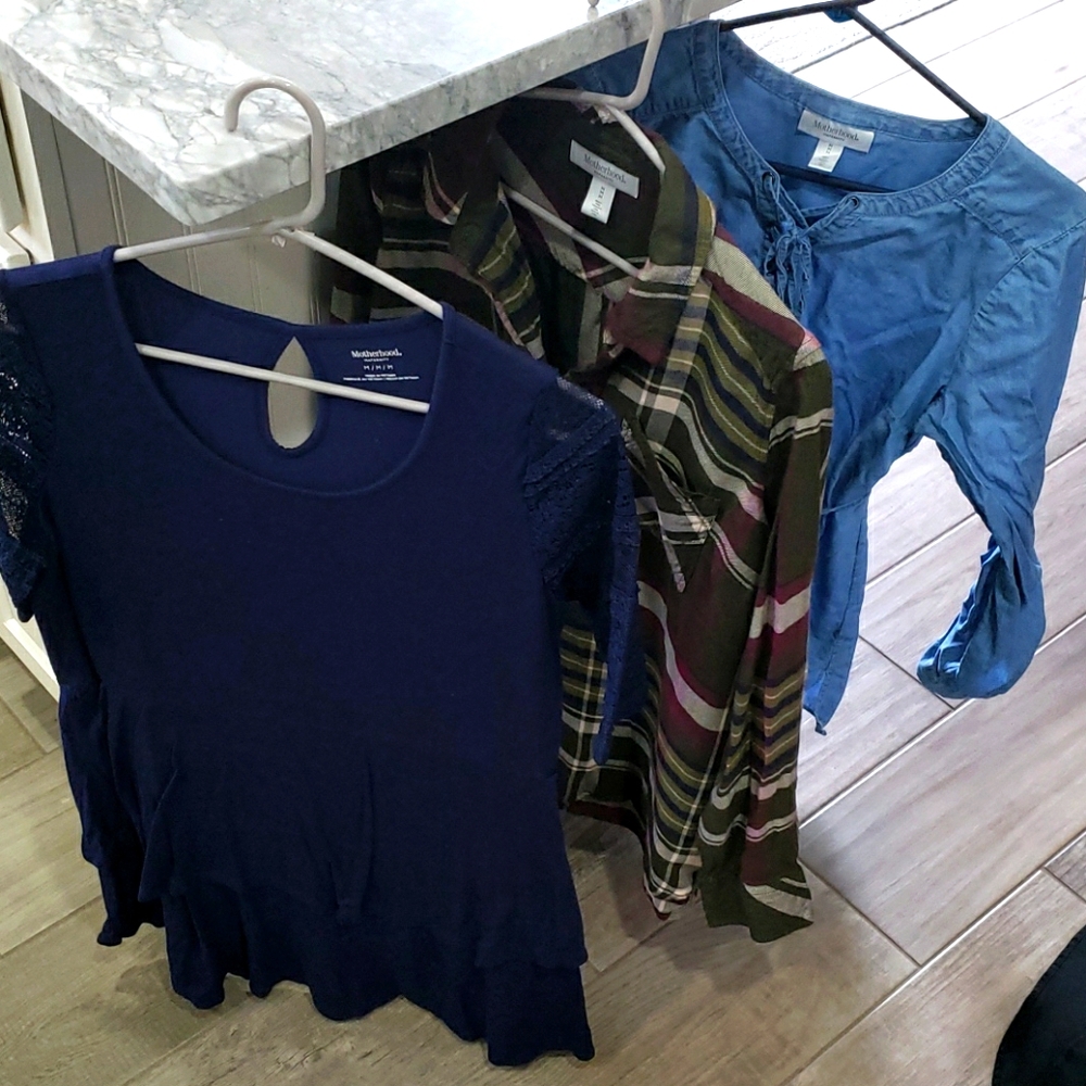 Maternity shirts